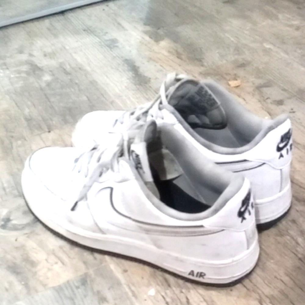 Nike Airforce 1s White Sneakers